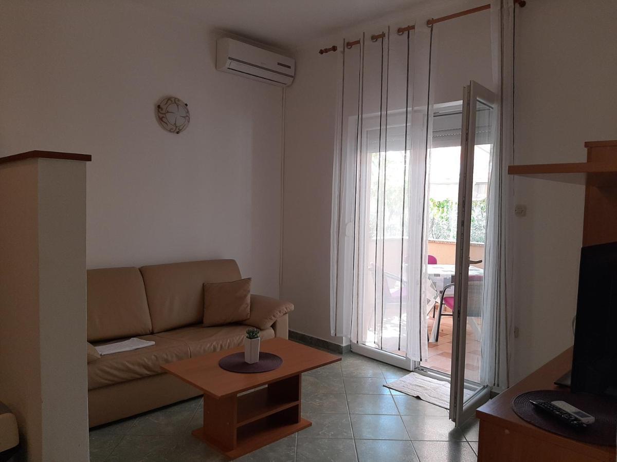 Leon Apartma