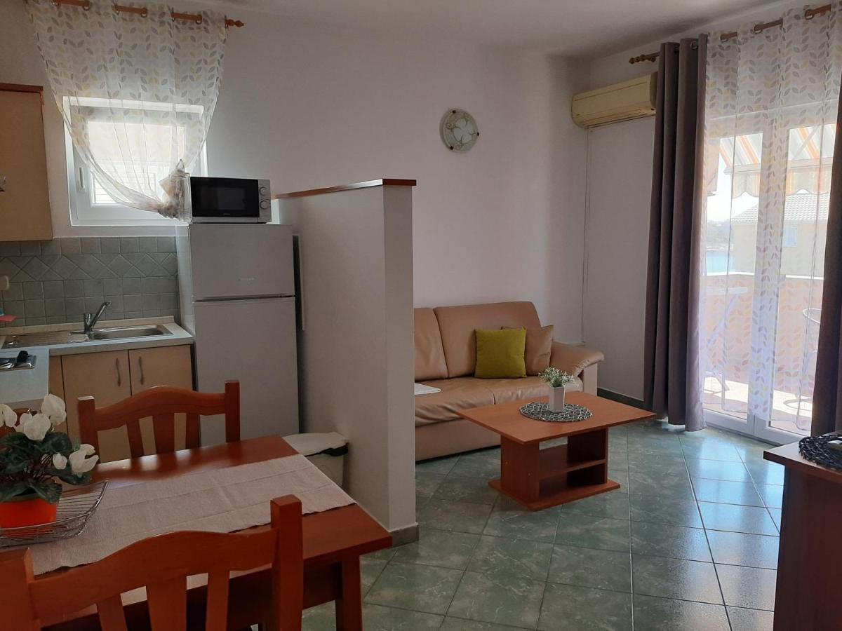 Apartma Leon