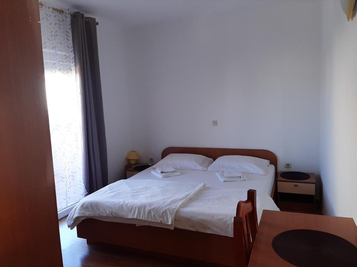 Leon Apartma