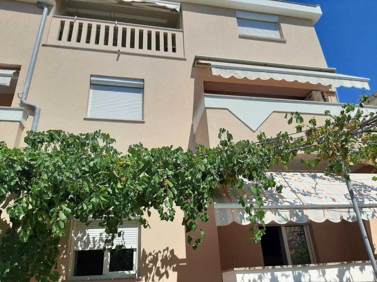 Apartma Leon Simuni